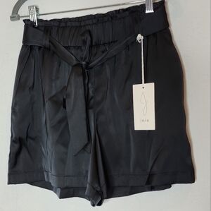 NWT Joie Black Satin Belted Stretch waist shorts. Pockets. Size 6.